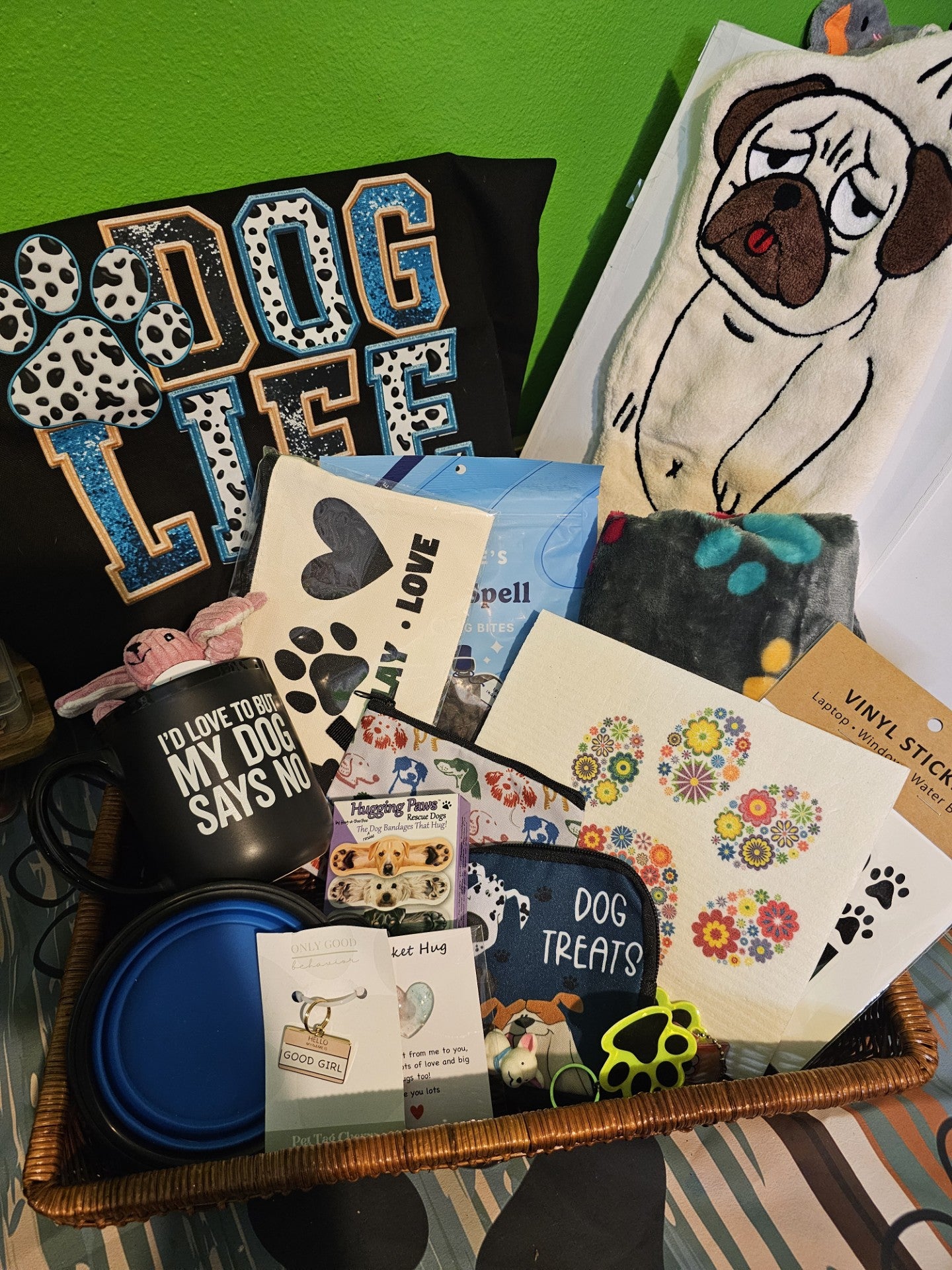 Curated Scoop Collection