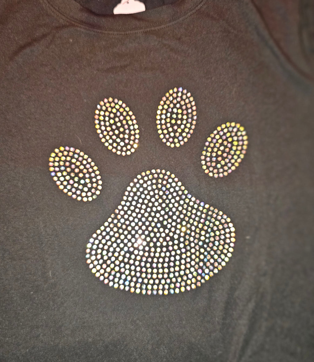 Short sleeve bling paw print t-shirt